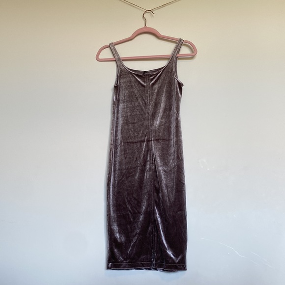 Zara Velvet Bodycon Dress - Picture 3 of 3